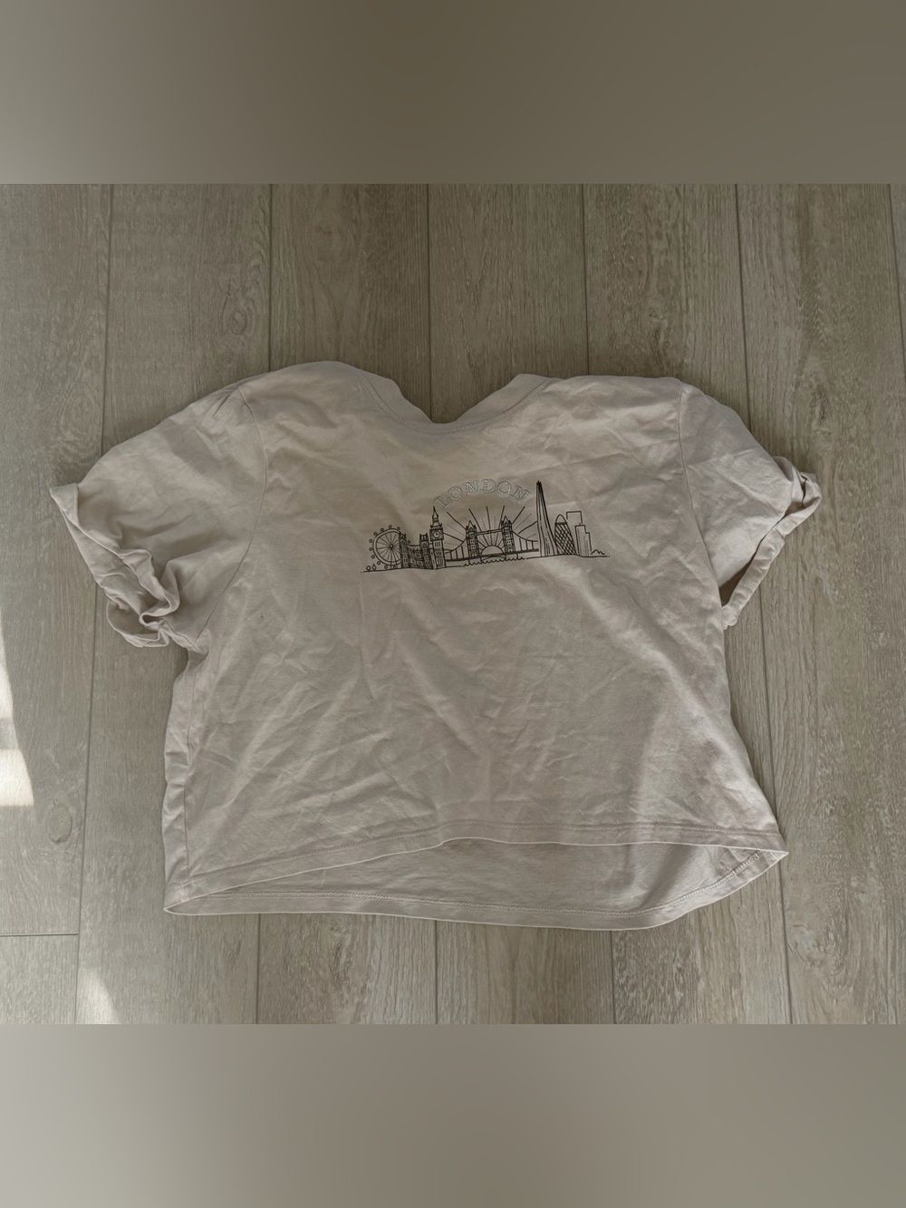 Women's So Long London Cream Cropped Graphic Tee